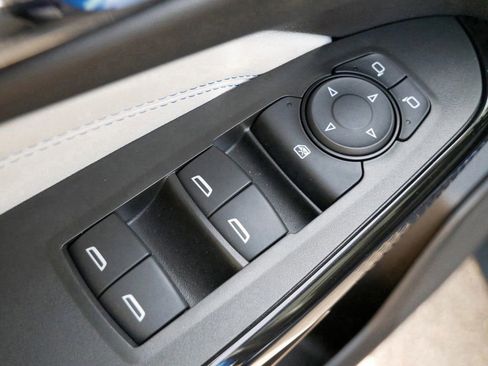 Used 2024 Chevrolet Trax LT w/ Driver Confidence Package image 16