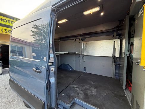 Used 2020 Ford Transit 250 148 High Roof Extended RWD image 9