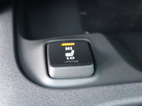 Used 2026 Toyota Corolla XSE FWD image 16