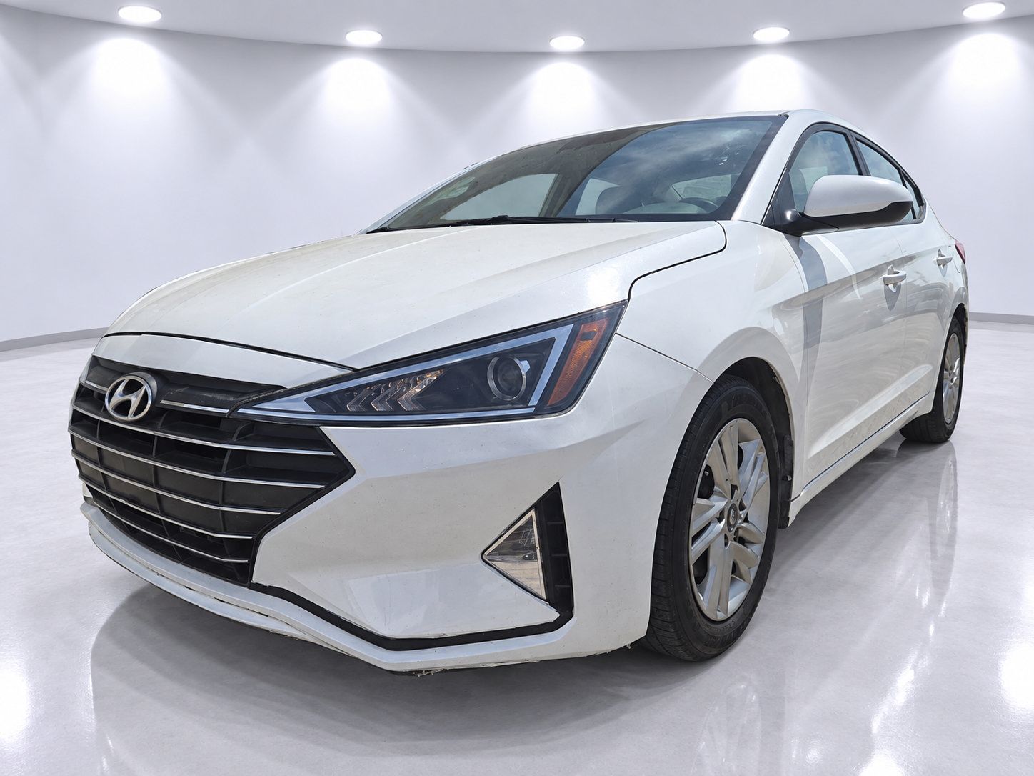Used 2019 Hyundai Elantra Value Edition w/ Cargo Package FWD image 1
