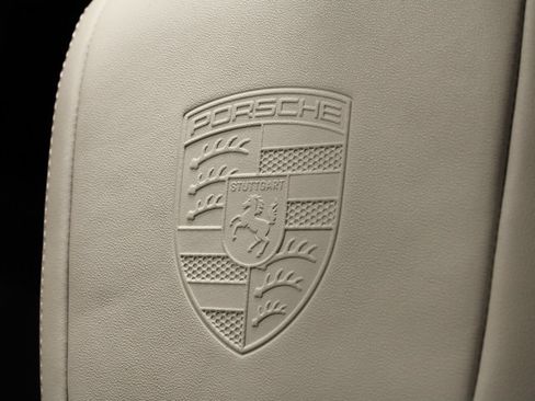 Used 2026 Porsche Cayenne Electric AWD/4WD image 56