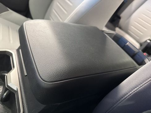 Certified 2025 Toyota Tacoma TRD Sport image 28