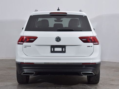 Used 2020 Volkswagen Tiguan SEL image 4