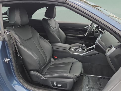 Used 2022 BMW M440i Convertible w/ Premium Package RWD image 15
