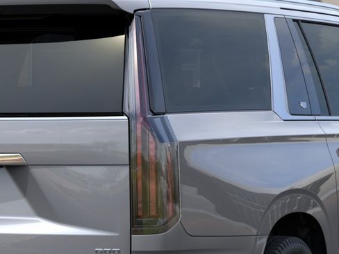 New 2026 Cadillac Escalade ESV Luxury w/ Touring Package AWD/4WD image 11