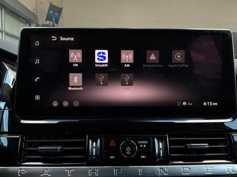 Used 2026 Nissan Pathfinder SL AWD/4WD image 36