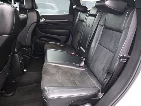 Used 2022 Jeep Grand Cherokee Laredo X image 12