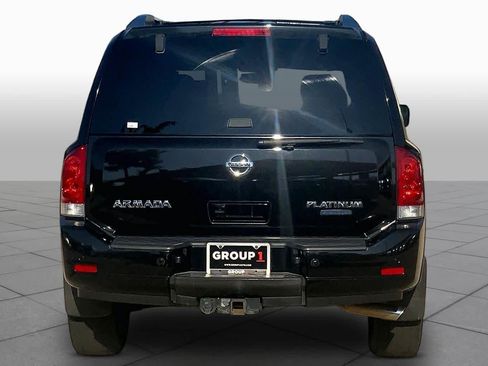 Used 2015 Nissan Armada Platinum w/ 2nd Row Captain Seat Package RWD image 4