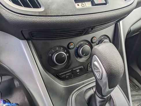 Used 2014 Ford Escape SE FWD image 24