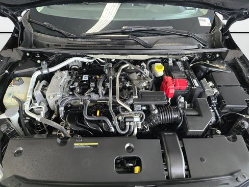 Used 2024 Nissan Sentra SV FWD image 12