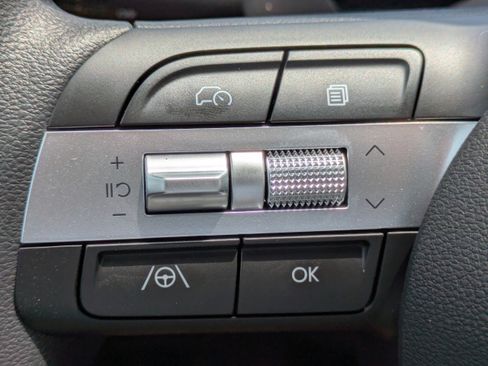 Certified 2026 Hyundai Santa Cruz SEL FWD image 20