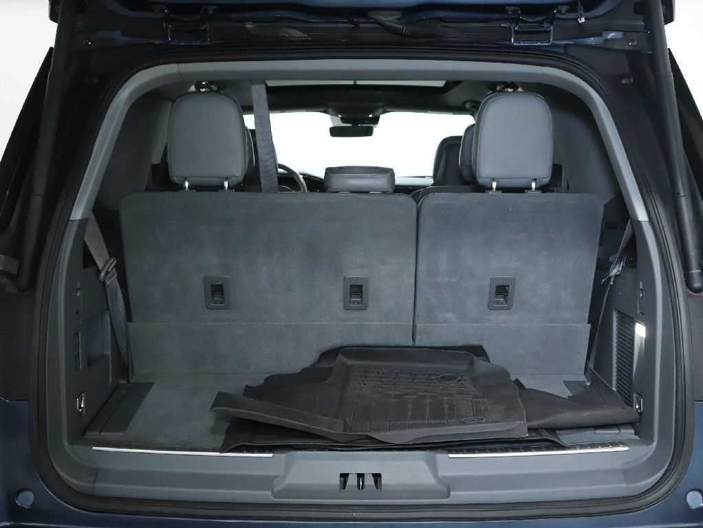 Used 2019 Lincoln Navigator Reserve w/ Cargo Package AWD/4WD image 45