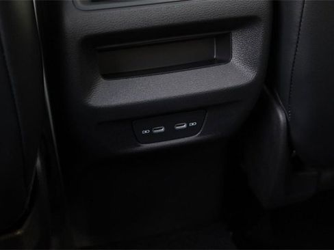 New 2025 Volkswagen Tiguan SE R-Line image 22