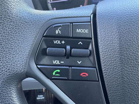 Used 2017 Hyundai Sonata SE image 17