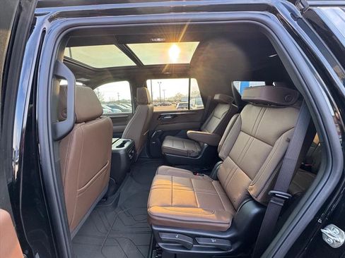 New 2026 Chevrolet Tahoe High Country w/ Sun And Tow Package image 10