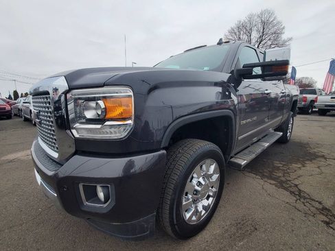 Used 2016 GMC Sierra 2500 Denali w/ Driver Alert Package image 1
