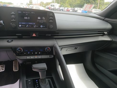 New 2025 Hyundai Elantra Sport w/ Cargo Package image 24