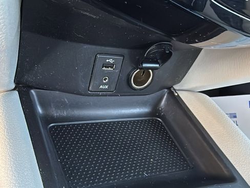 Used 2018 Nissan Rogue Sport SV w/ SV All-Weather Package image 16