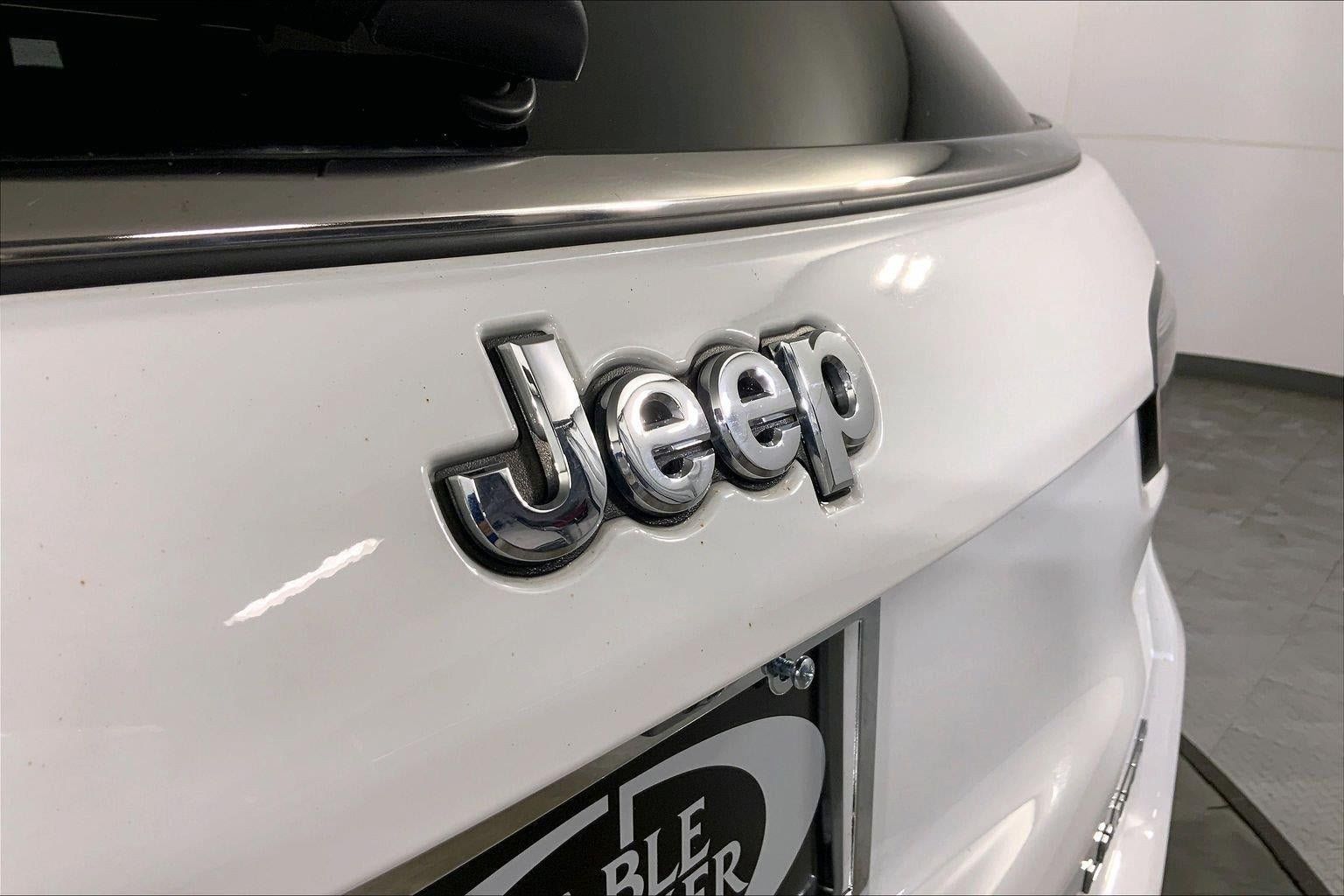 Used 2025 Jeep Compass Limited AWD/4WD image 29
