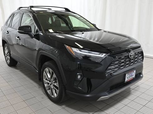 Used 2022 Toyota RAV4 Limited AWD/4WD image 15