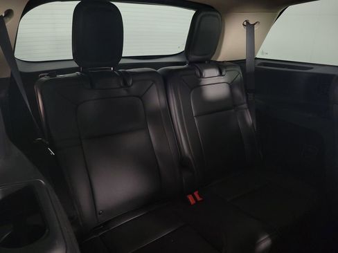 Used 2023 Lincoln Aviator Reserve w/ Elements Package Plus image 13