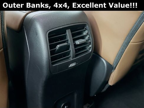 Used 2025 Ford Bronco Sport Outer Banks image 24