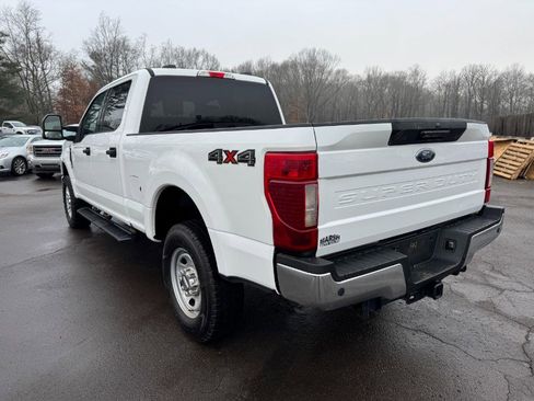 Used 2020 Ford F350 XLT w/ Camper Package image 3