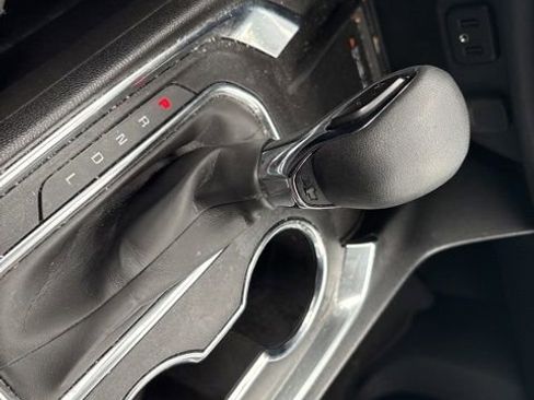 Certified 2023 Chevrolet Traverse LT image 14