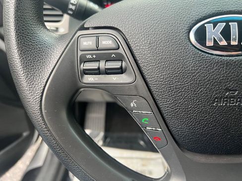 Used 2017 Kia Forte LX w/ LX Popular Package image 25