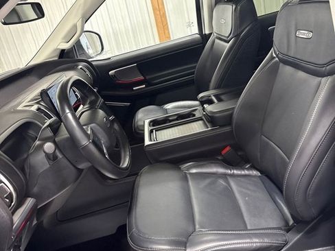 Used 2025 Ford Expedition Max Platinum w/ Driver's Package AWD/4WD image 13