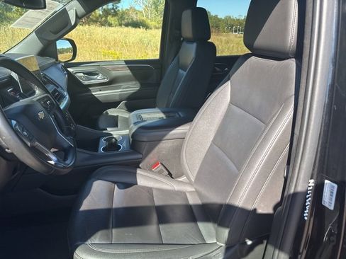 Used 2023 Chevrolet Tahoe LT image 18