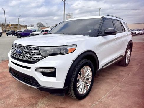 Used 2020 Ford Explorer Limited image 1