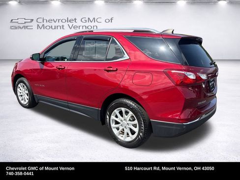 Used 2018 Chevrolet Equinox LT w/ Sun & Infotainment Package AWD/4WD image 3