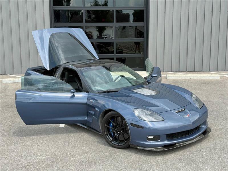 Used 2011 Chevrolet Corvette ZR1 w/ Preferred Equipment Group RWD image 11