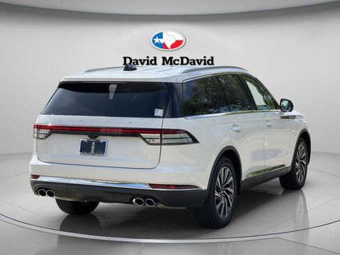 New 2026 Lincoln Aviator 2WD image 7