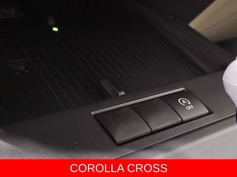 New 2026 Toyota Corolla Cross LE image 18