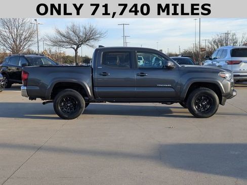Used 2019 Toyota Tacoma SR5 image 4