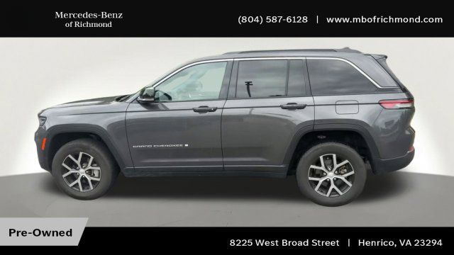 Used 2025 Jeep Grand Cherokee Limited AWD/4WD image 7
