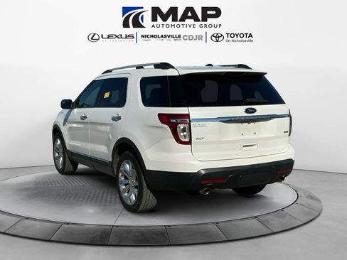 Used 2014 Ford Explorer XLT w/ Equipment Group 202A image 3