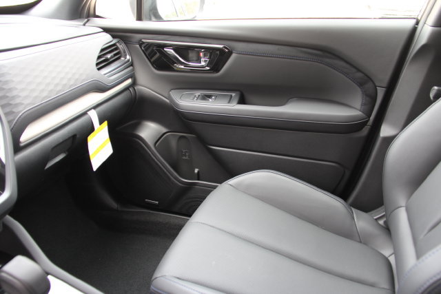 Used 2025 Subaru Forester Limited AWD/4WD image 30