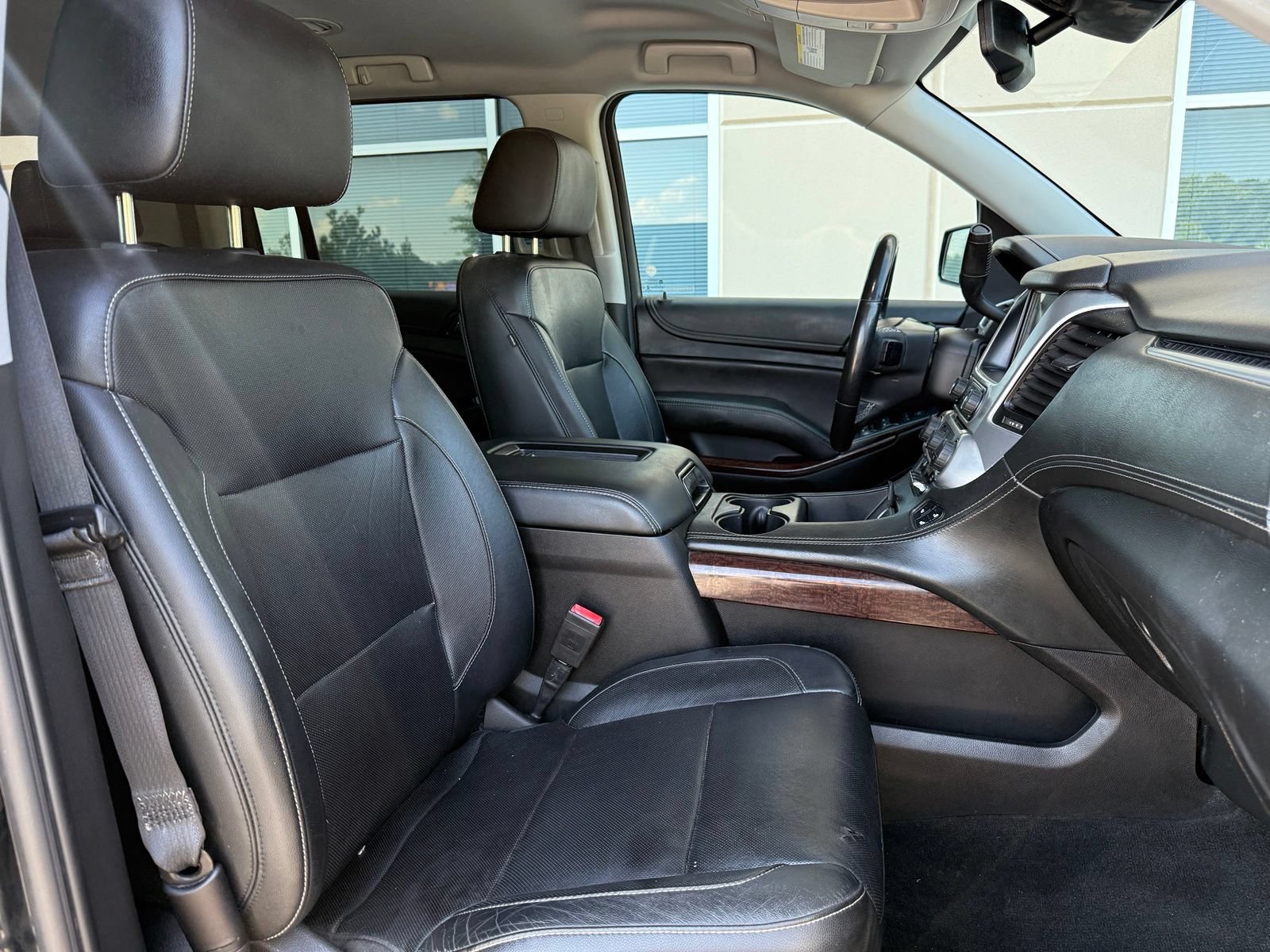 Used 2018 GMC Yukon XL SLT AWD/4WD image 36