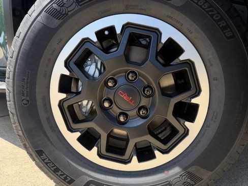 New 2026 Toyota 4Runner TRD Off-Road Premium AWD/4WD image 11