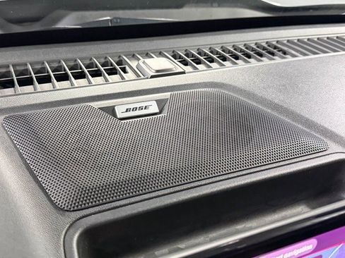 Used 2023 GMC Canyon Denali image 12