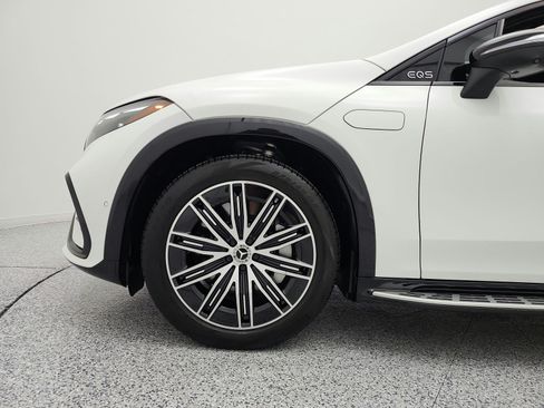Used 2024 Mercedes-Benz EQS 450+ SUV image 17