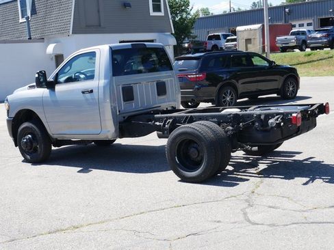 New 2024 RAM 3500 Tradesman image 5