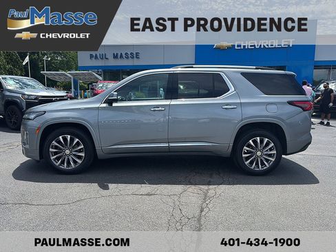 Certified 2023 Chevrolet Traverse Premier AWD/4WD image 4