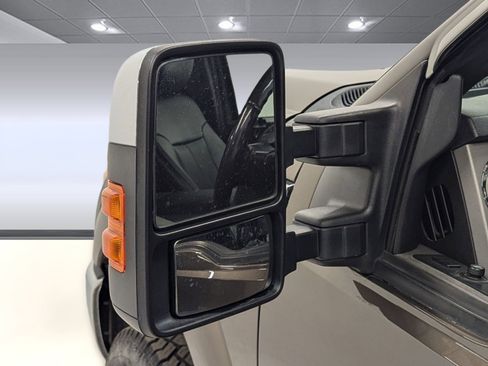 Used 2016 Ford F250 Lariat w/ Chrome Package image 33