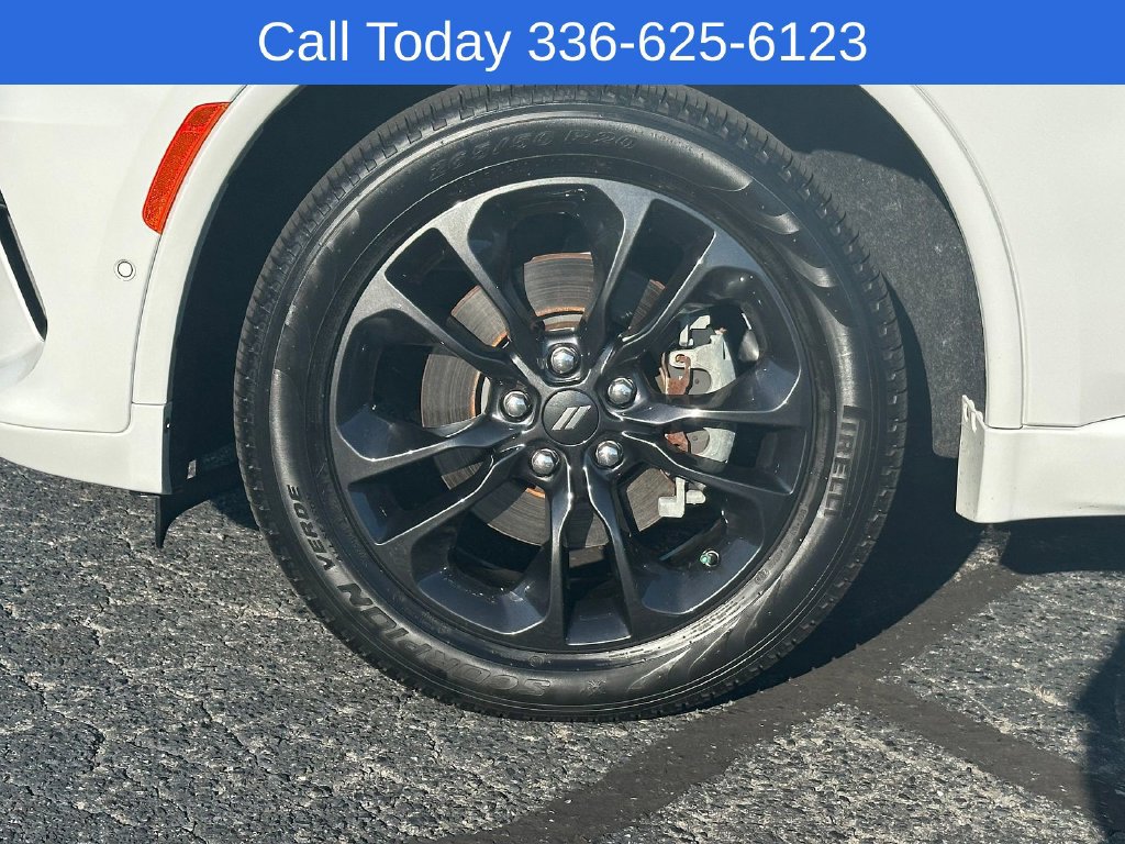 Used 2023 Dodge Durango R/T AWD/4WD image 8