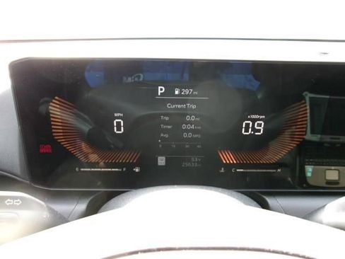 Used 2025 Kia K4 LXS image 13