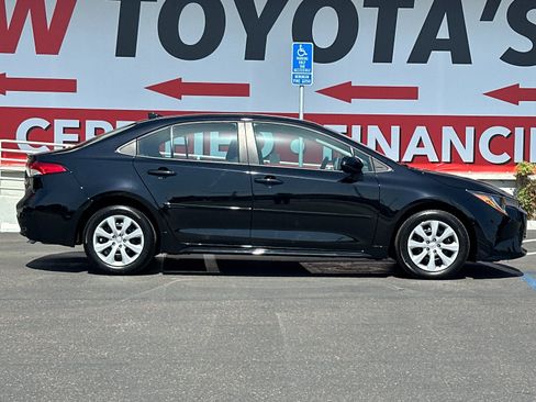 Used 2026 Toyota Corolla LE FWD image 6
